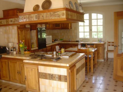 Montpellier Chamberte haute : grande villa cossue, belles prestations