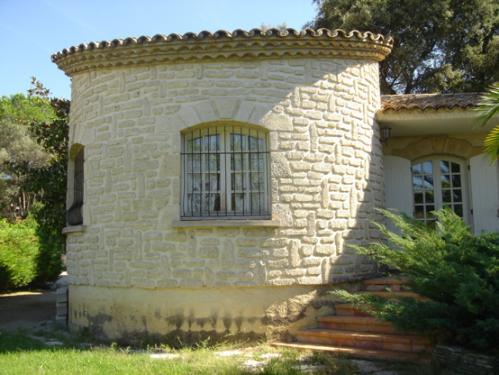 Montpellier Chamberte haute : grande villa cossue, belles prestations