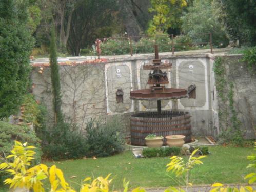 Gigean : maison de ma�tre de 1880 avec grand jardin