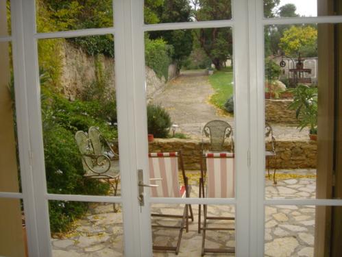 Gigean : maison de ma�tre de 1880 avec grand jardin