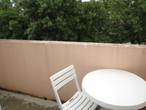 Montpellier pr�s fac pharma. : studio lou�, rapport locatif 6 %