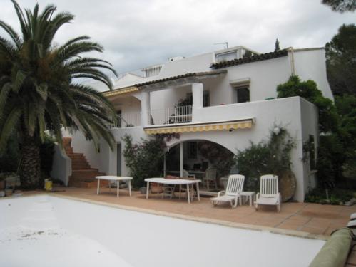 Montpellier Aiguelongue : villa avec piscine