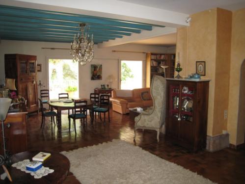 Montpellier Aiguelongue : villa avec piscine