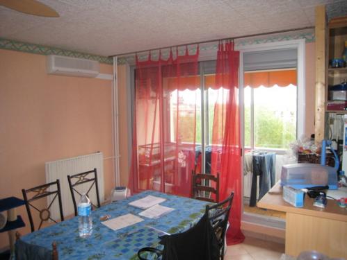Montpellier quartier Saint Cl�ment : grand 3 pi�ces, proches tous commerces