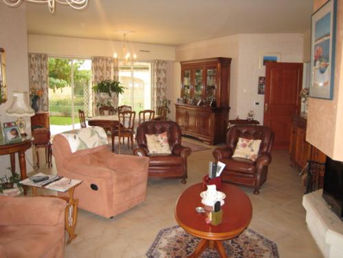 Vendargues : grande villa plain-pied, r�cente