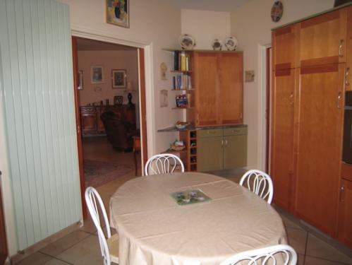 Vendargues : grande villa plain-pied, r�cente