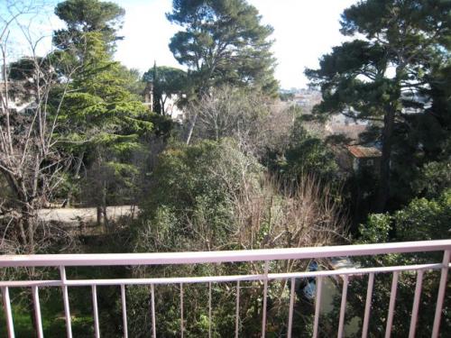 Montpellier Chamberte : 3 pi�ces, vue sur parc, dernier �tage