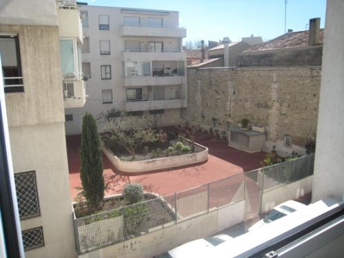 Montpellier centre (Gare) : studio dans r�sidence r�cente