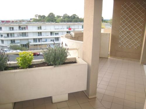 Montpellier Ch�teau d'� : grand 4 pi�ces dernier �tage, terrasses et garages