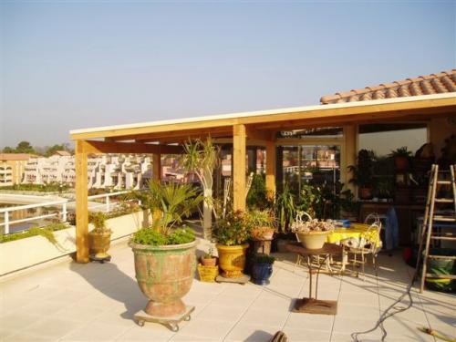 Lattes : superbe appartement sur la vasque, terrasse 280 m2