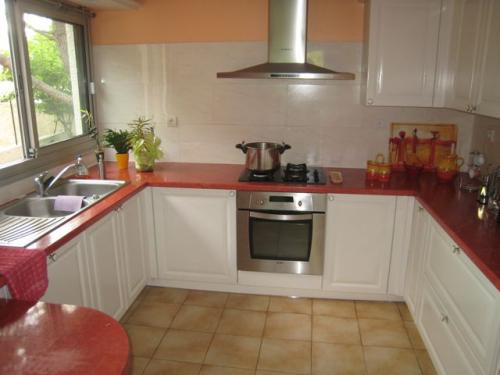 PIGNAN, � 8 km Ouest de Monbtpellier, belle villa � louer en saisonnier