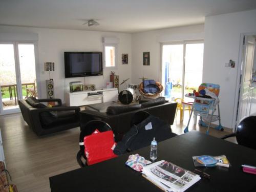 Montpeller Estanove pr�s �cole et coll�ge priv�s : maison de ville neuve