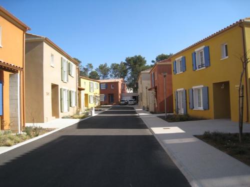 CASTRIES � 19 km de Montpellier, villas meubl�es � louer !