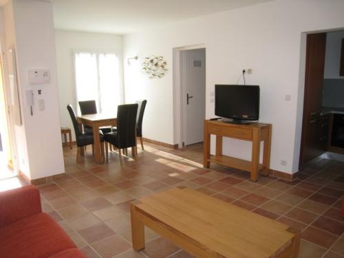 CASTRIES � 19 km de Montpellier, villas meubl�es � louer !