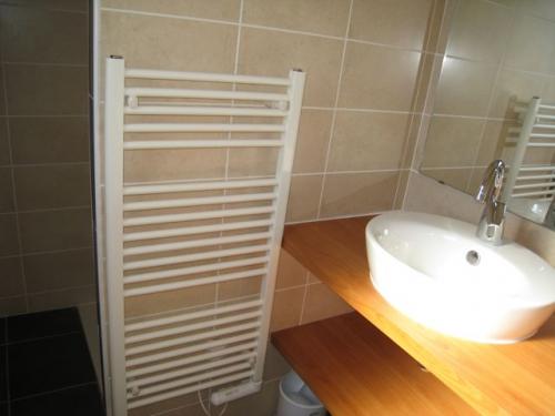 CASTRIES � 19 km de Montpellier, villas meubl�es � louer !