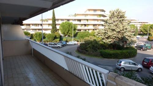 Montpellier Collines d'Estanove : grand 3 pi�ces, standing