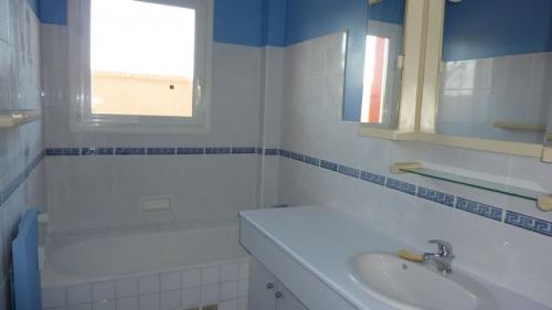 MONTPELLIER CHAMBERTE, T3 RENOVE  IMPECCABLE LIBRE 