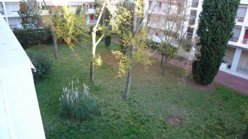 MONTPELLIER CHAMBERTE, T3 RENOVE  IMPECCABLE LIBRE 