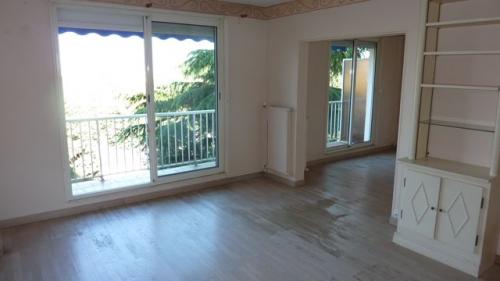 Montpellier Chamberte haute : 3 pi�ces, libre de suite