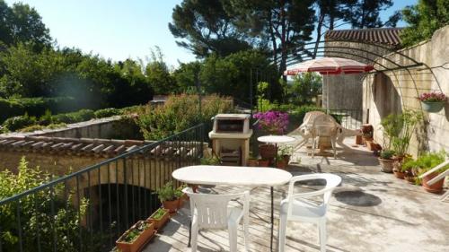 Pignan : maison vigneronne TBE, caract�re ancien
