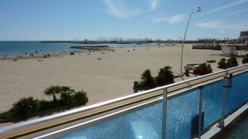 PALAVAS, FACE MER T3 Meubl� � louer de nov. � Juin !