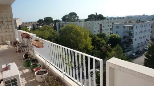 Montpellier ouest, pr�s tram 3 : FF5 en dernier �tage