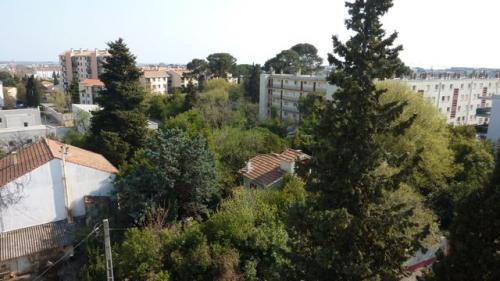 Montpellier ouest, pr�s tram 3 : FF5 en dernier �tage
